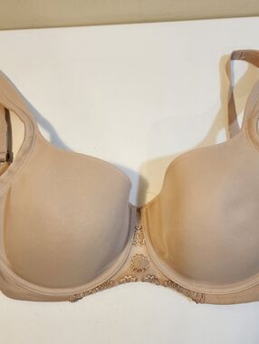 Nude T-Shirt Bra with Embroidered Detail - Women Intimates Sz 32DDD